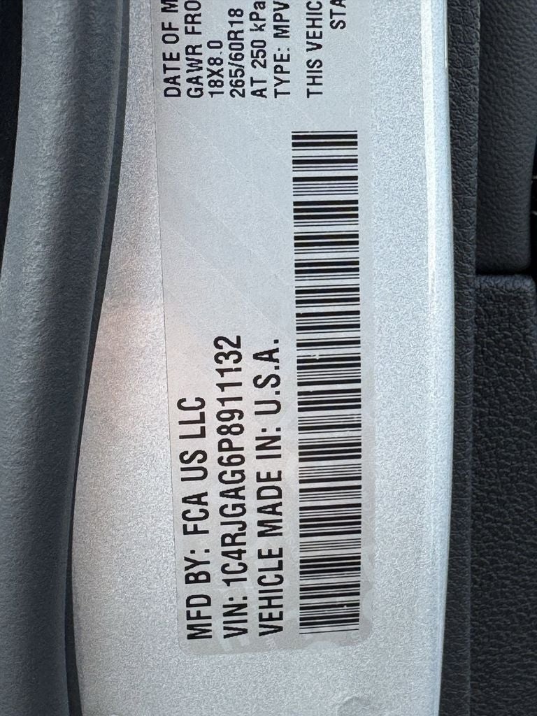 2023 Jeep Grand Cherokee Laredo X