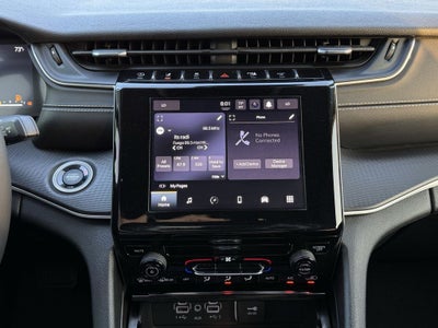 2023 Jeep Grand Cherokee Laredo X