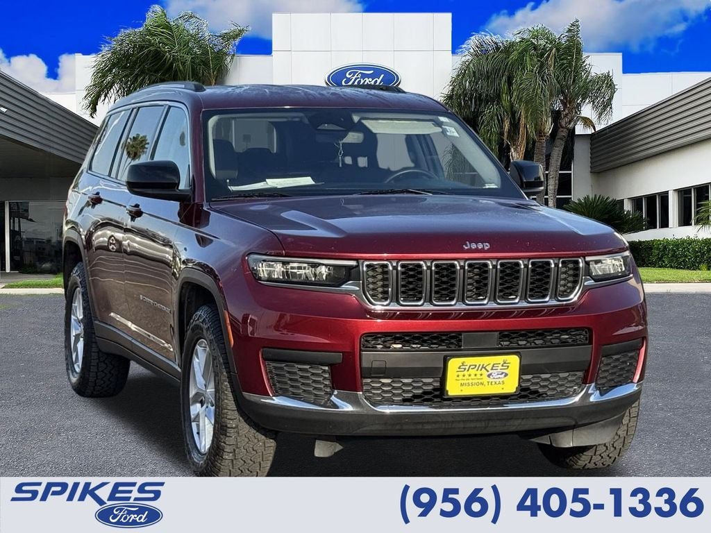 2022 Jeep Grand Cherokee L Laredo 4x4's photo