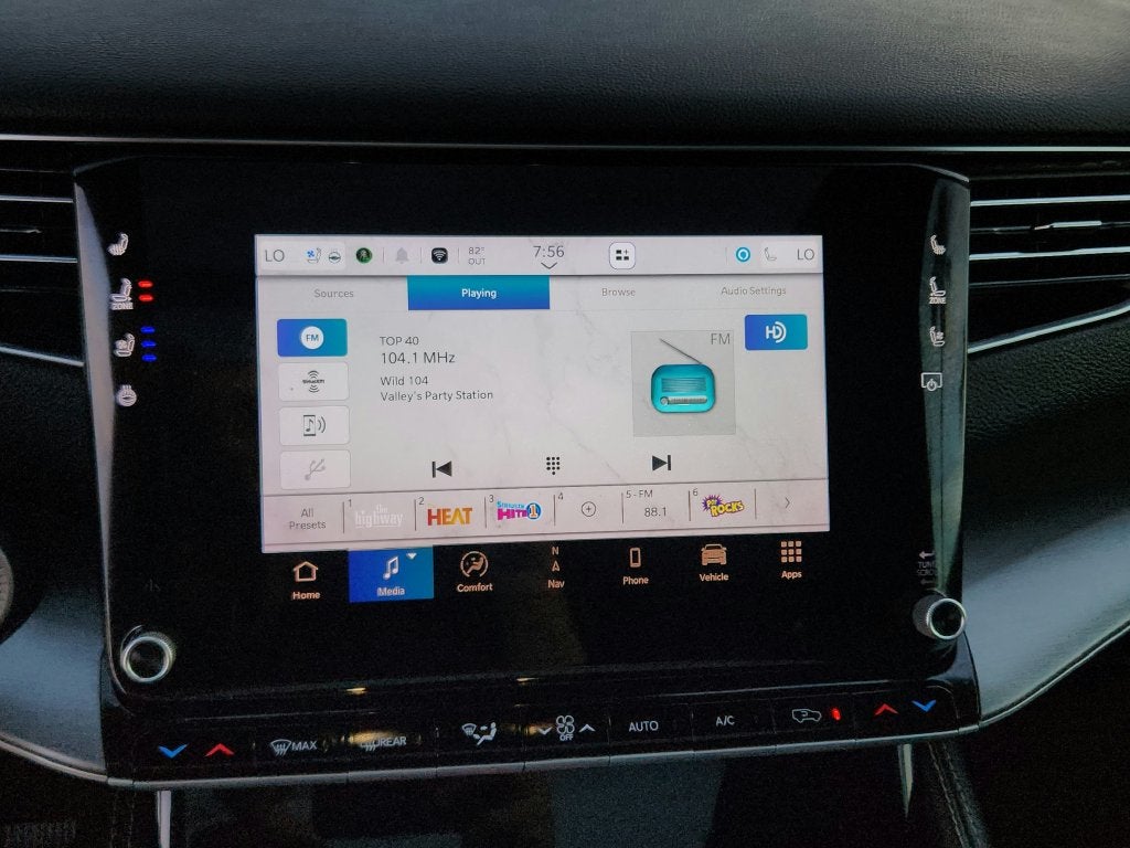 2025 Jeep Wagoneer Base