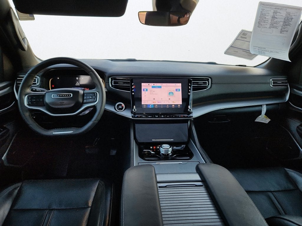 2025 Jeep Wagoneer Base