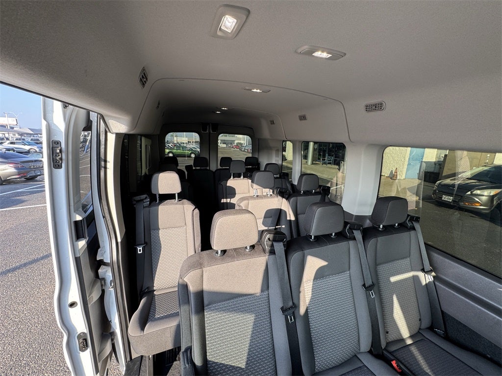 2024 Ford Transit-350 XLT
