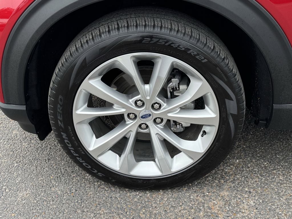 2023 Ford Explorer Platinum