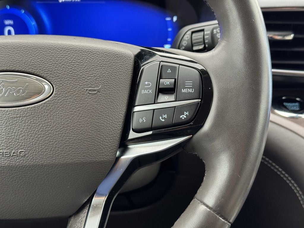 2023 Ford Explorer Platinum