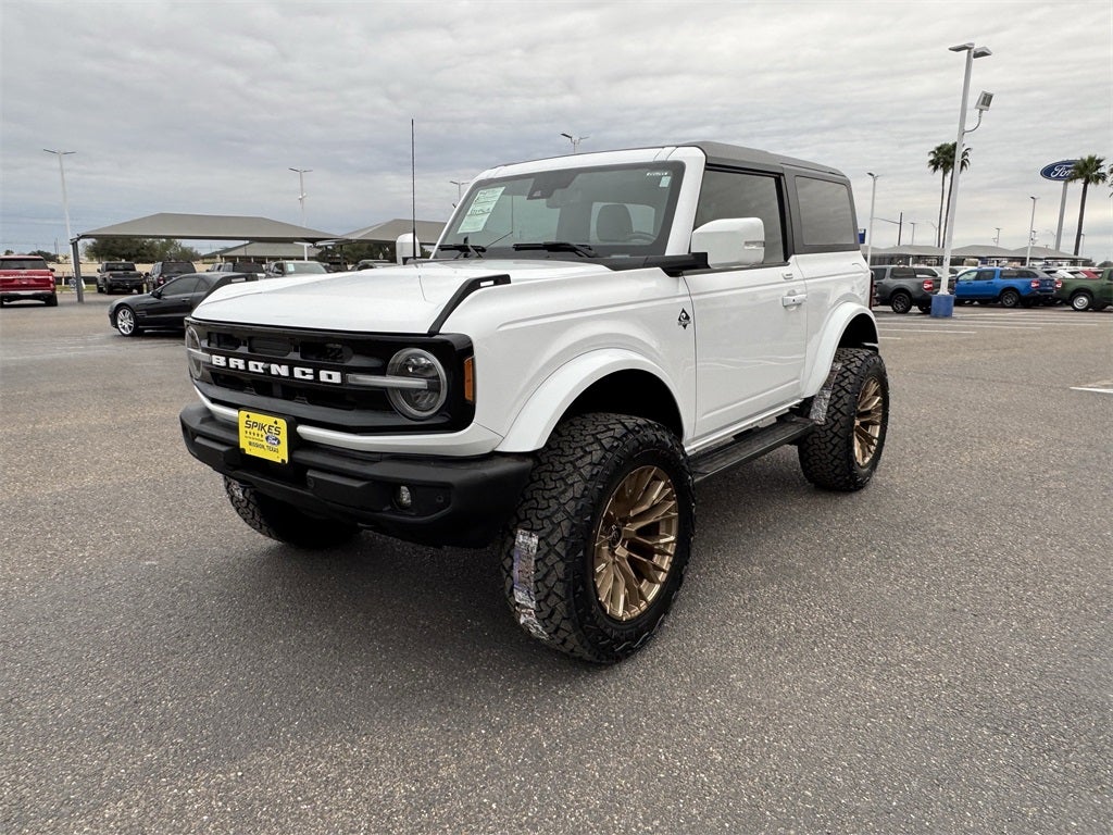 2023 Ford Bronco Outer Banks