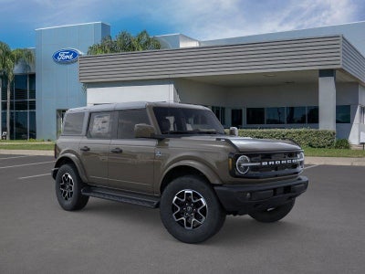 2026 Ford Bronco Outer Banks