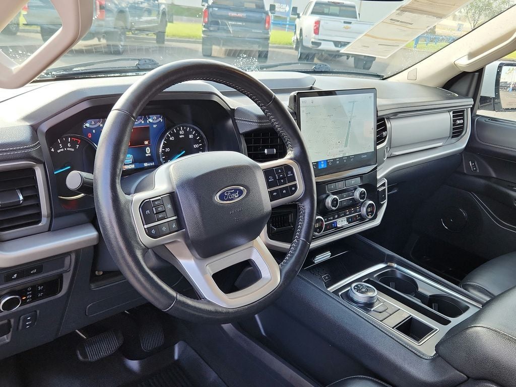 2024 Ford Expedition Max XLT