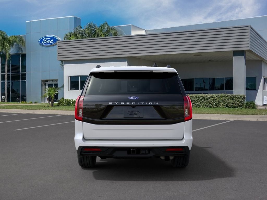 2027 Ford Expedition Active