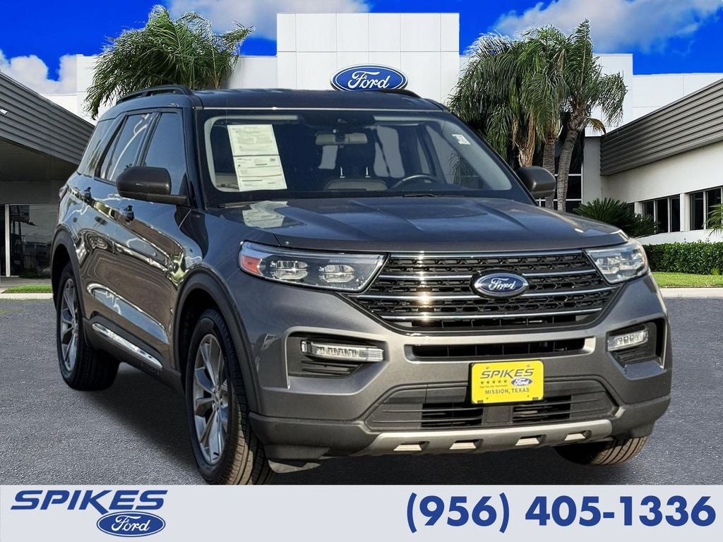 2022 Ford Explorer XLT RWD's photo