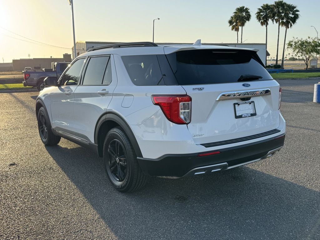 2024 Ford Explorer XLT