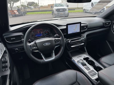 2023 Ford Explorer ST-Line