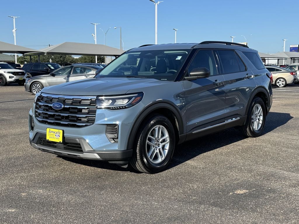 2025 Ford Explorer Active