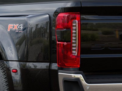 2027 Ford F-350SD DRW