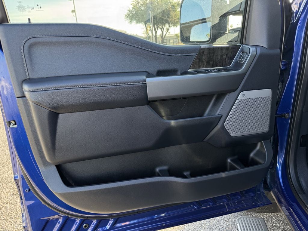 2026 Ford F-350SD Lariat DRW