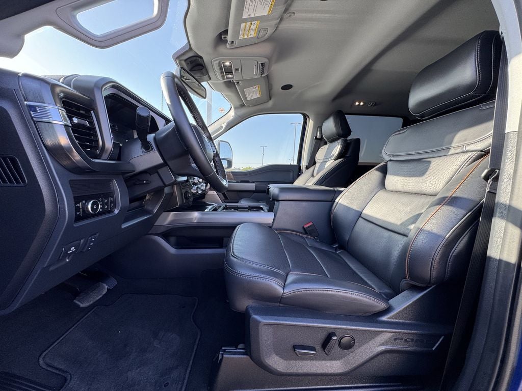 2026 Ford F-350SD Lariat DRW