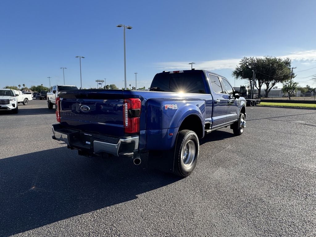 2026 Ford F-350SD Lariat DRW