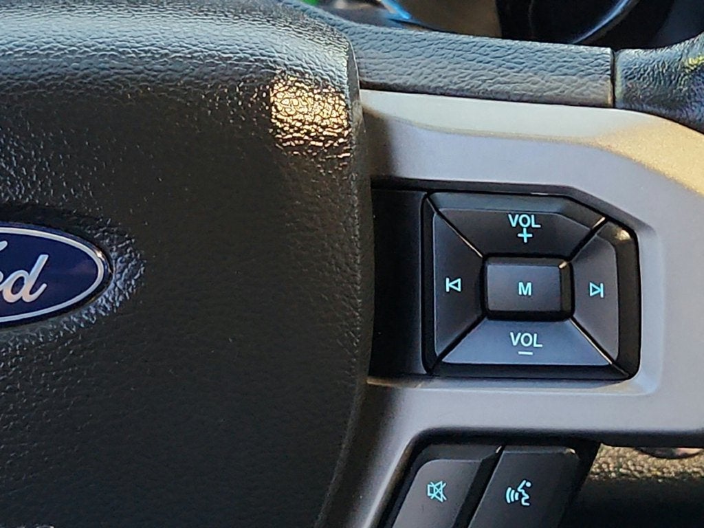 2022 Ford F-350SD Lariat DRW
