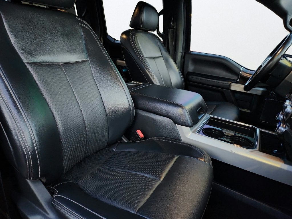 2022 Ford F-350SD Lariat DRW