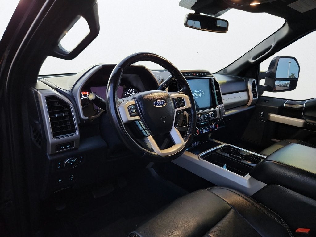 2022 Ford F-350SD Lariat DRW