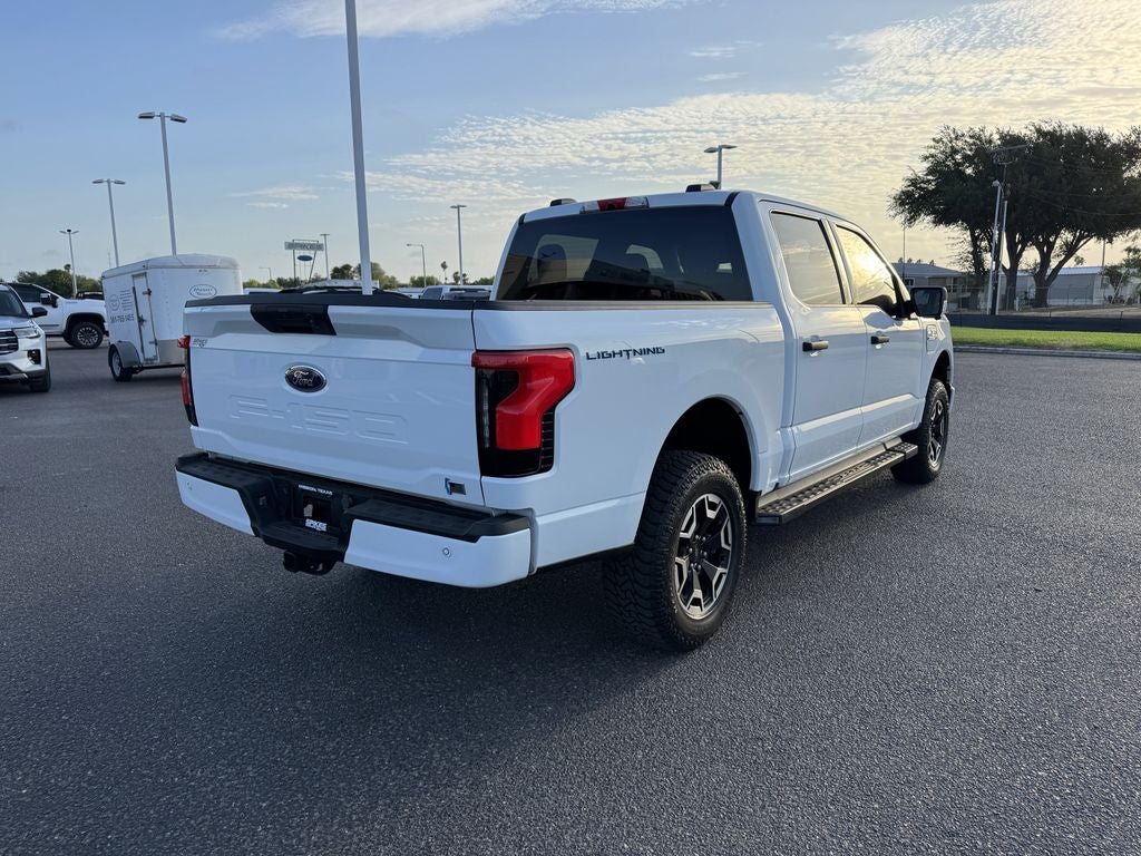 2023 Ford F-150 Lightning XLT