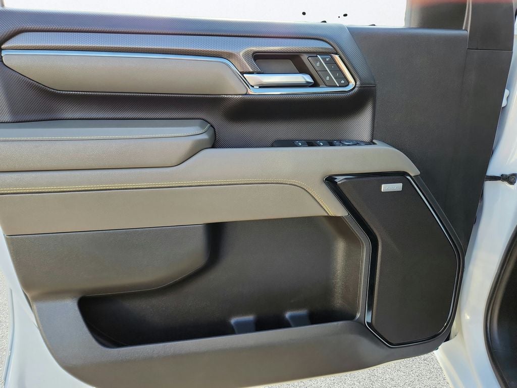 2024 Chevrolet Silverado 2500HD ZR2 BISON