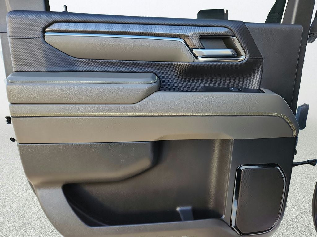 2024 Chevrolet Silverado 2500HD ZR2 BISON