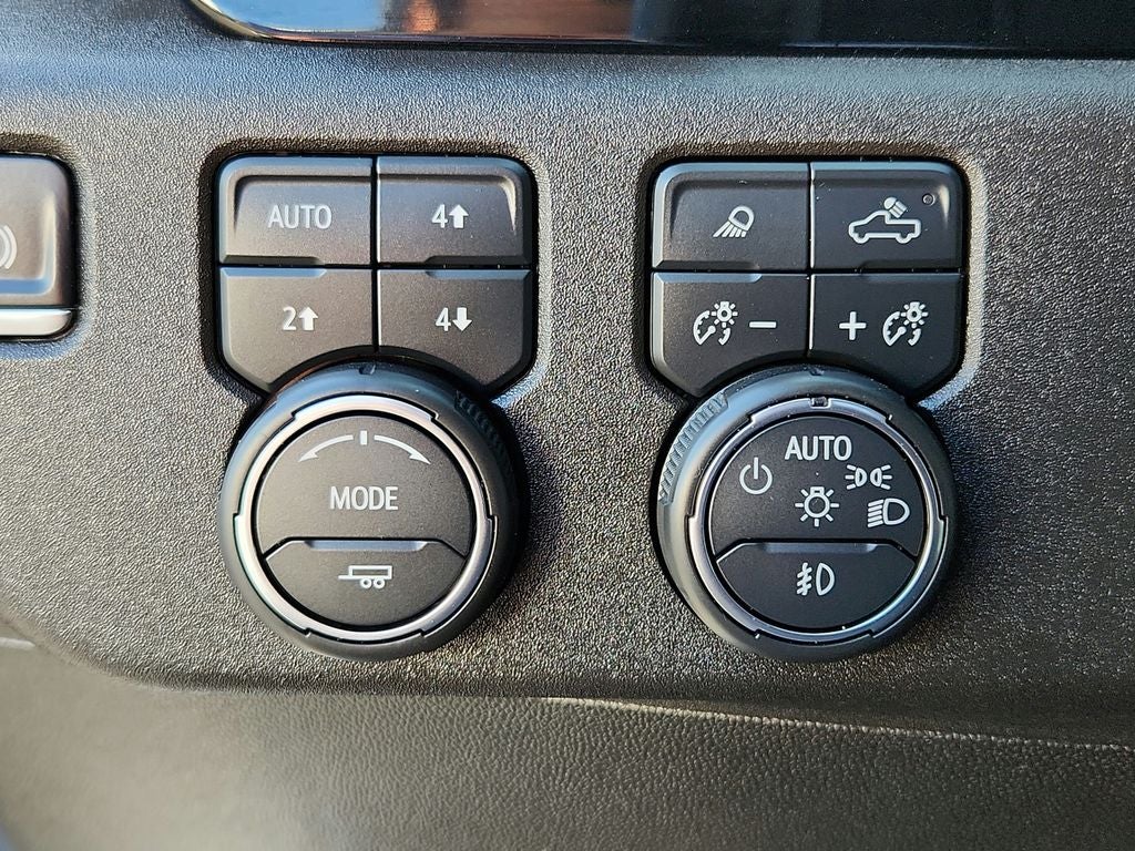 2024 Chevrolet Silverado 2500HD ZR2 BISON