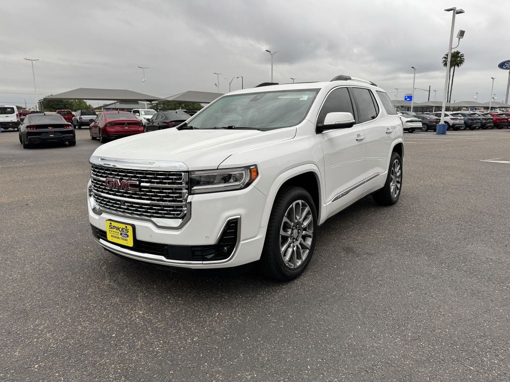 2023 GMC Acadia Denali