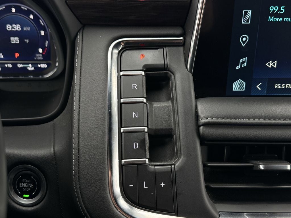 2024 Chevrolet Suburban LT