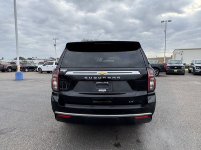 2024 Chevrolet Suburban LT