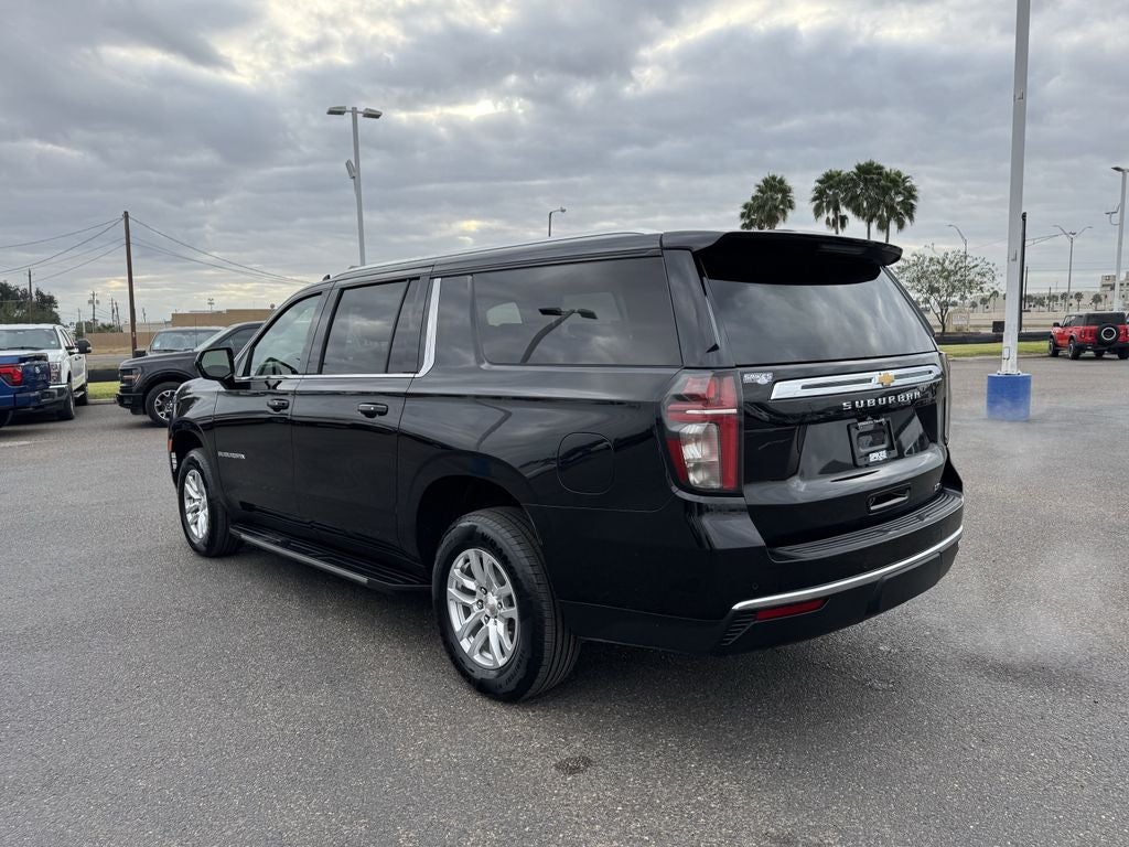 2024 Chevrolet Suburban LT