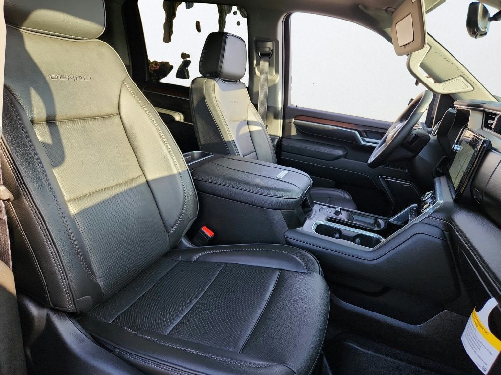 2026 GMC Sierra 2500HD Denali
