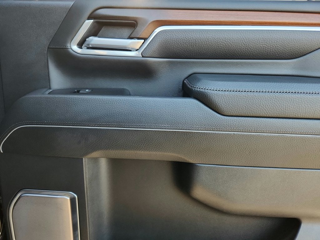 2026 GMC Sierra 2500HD Denali