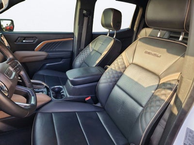2023 GMC Canyon Denali