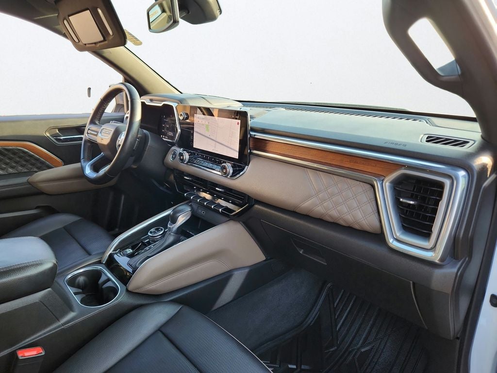 2023 GMC Canyon Denali