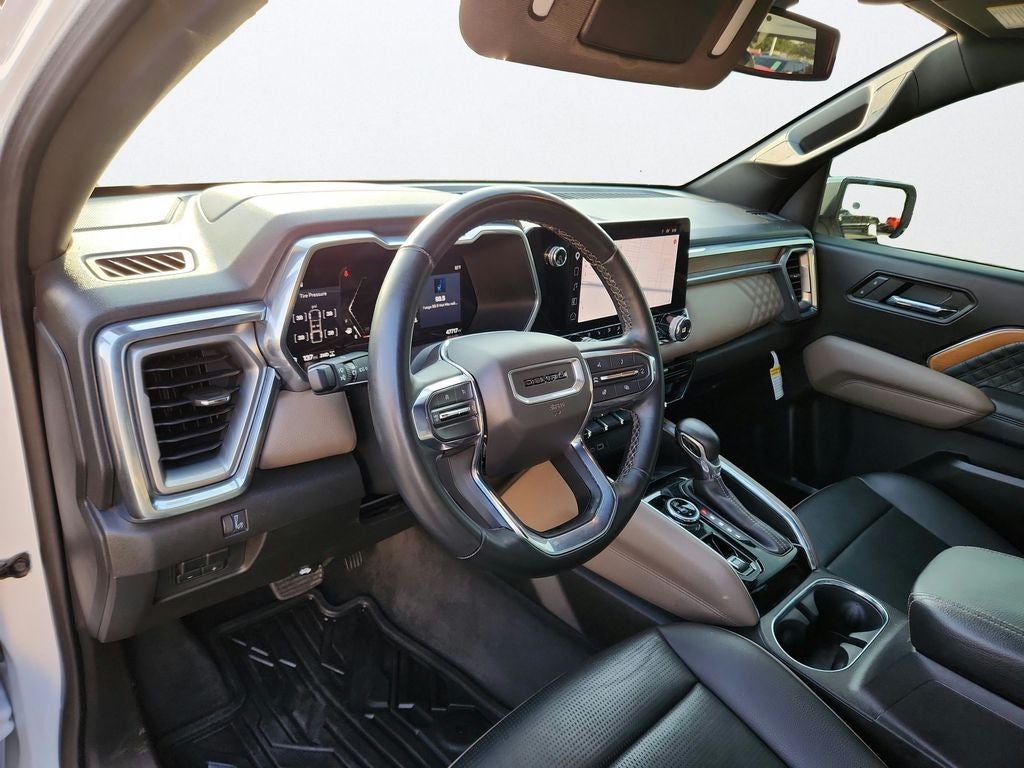 2023 GMC Canyon Denali