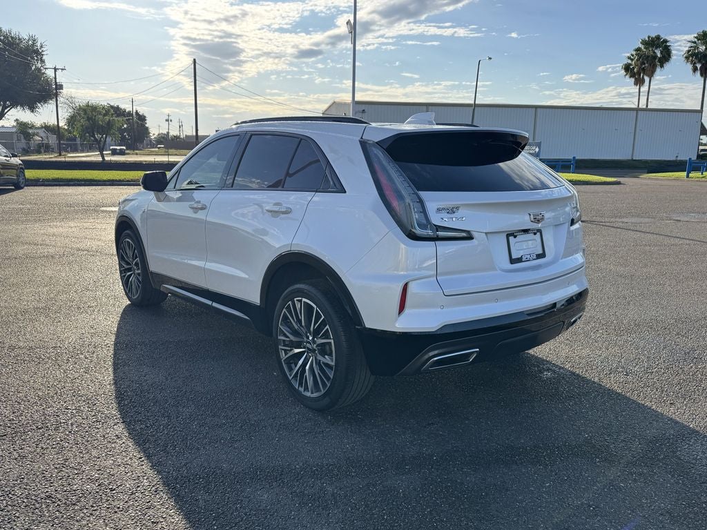 2024 Cadillac XT4 Sport
