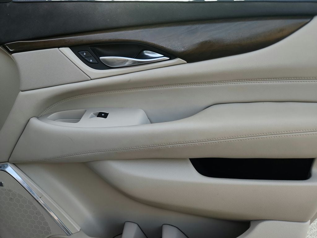 2020 Cadillac Escalade ESV Luxury