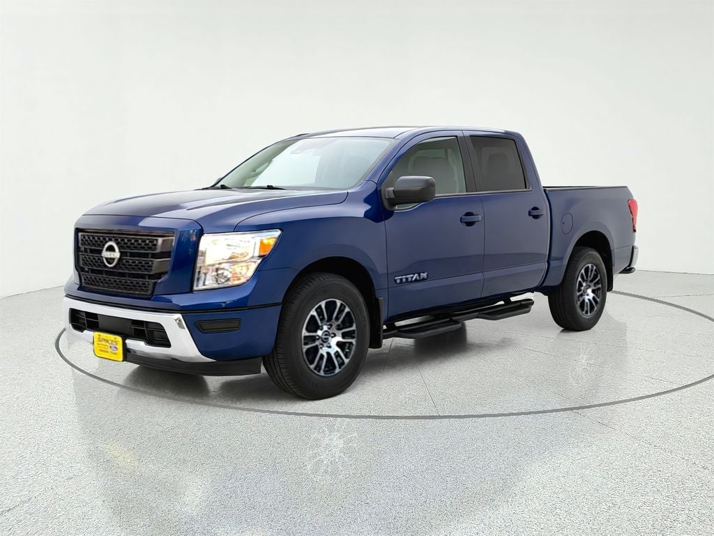 2024 Nissan Titan SV