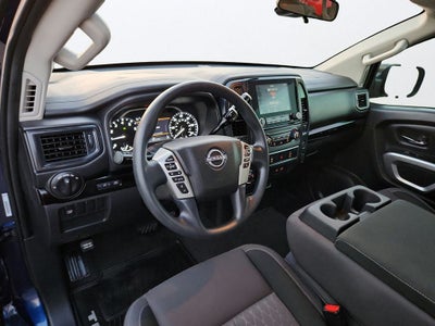 2024 Nissan Titan SV
