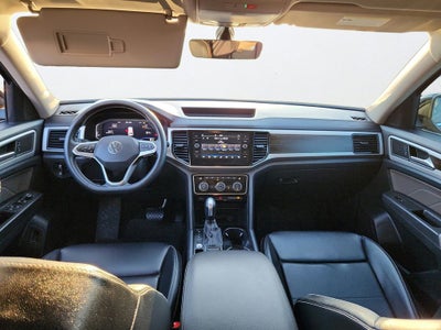 2022 Volkswagen Atlas 3.6L V6 SE w/Technology