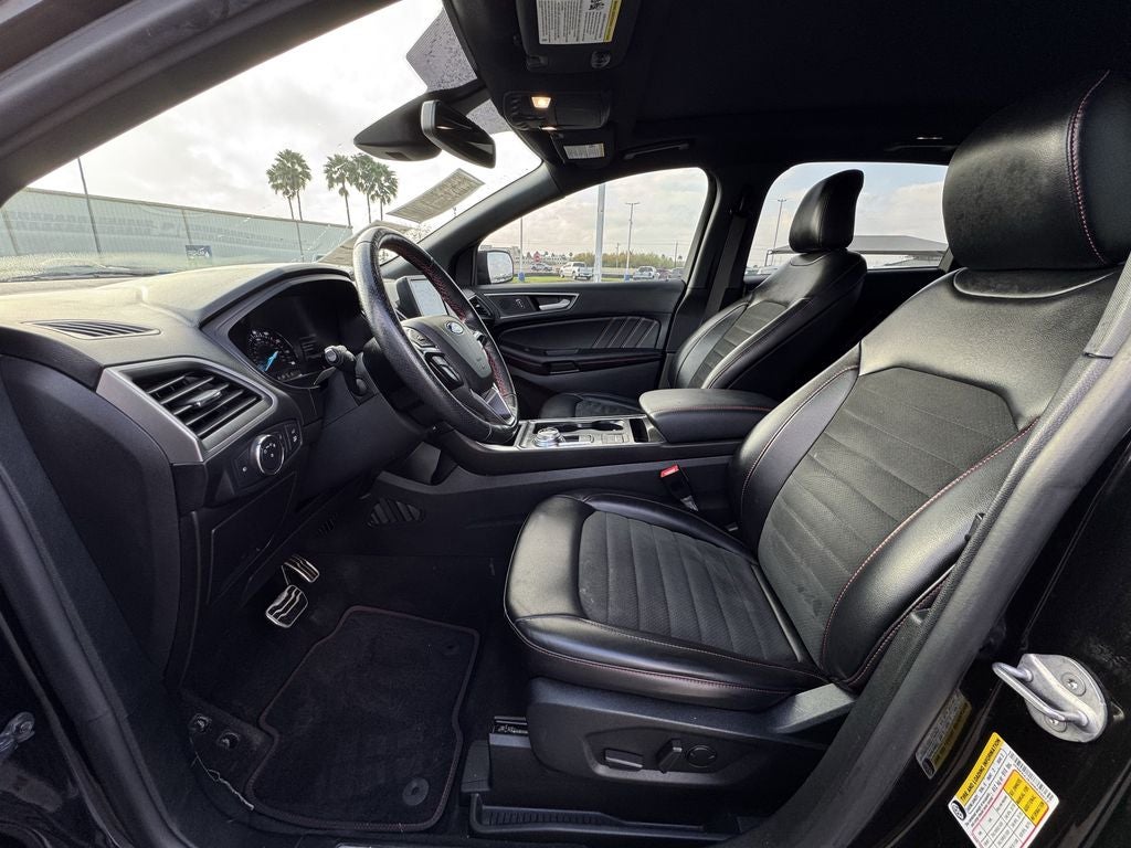 2022 Ford Edge ST Line