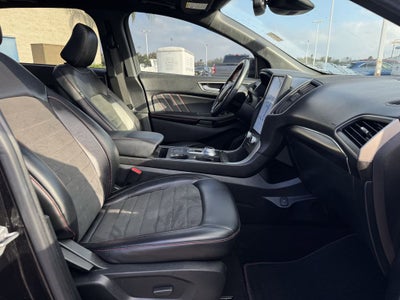 2022 Ford Edge ST Line