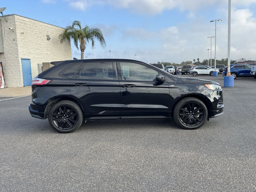 2022 Ford Edge ST Line
