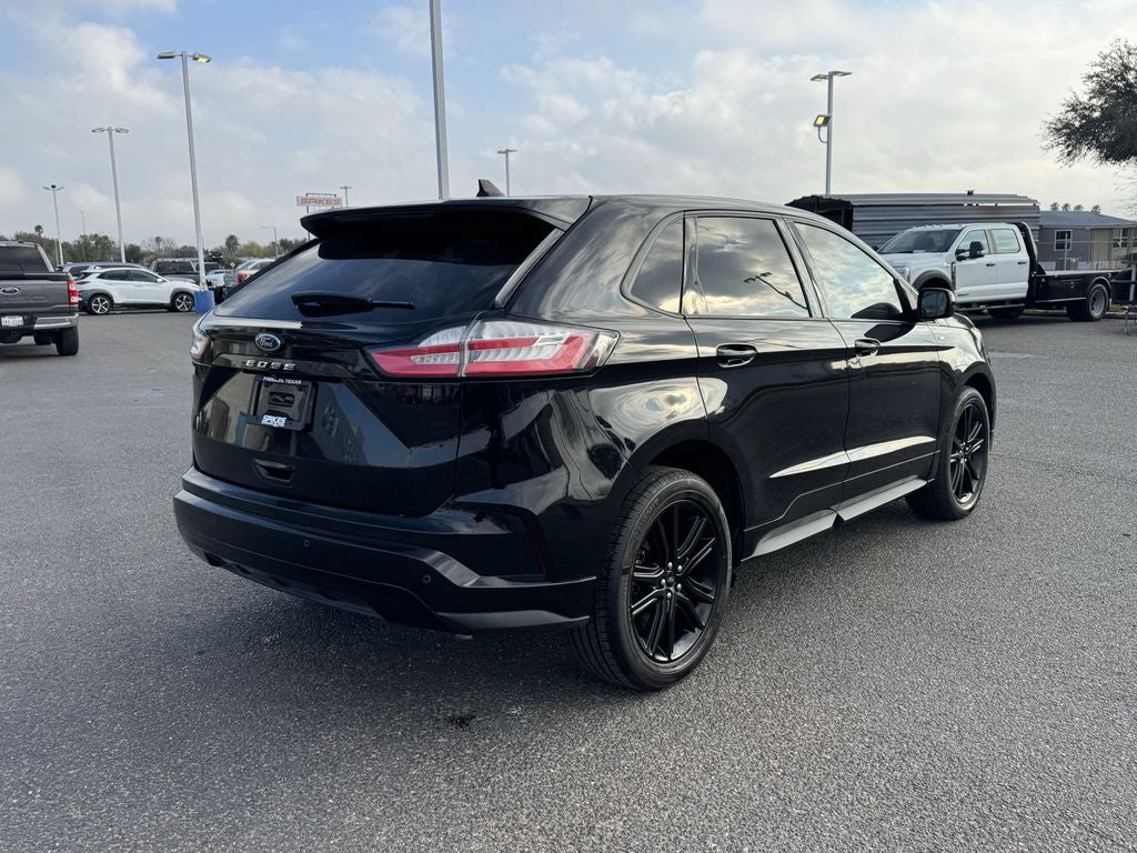 2022 Ford Edge ST Line