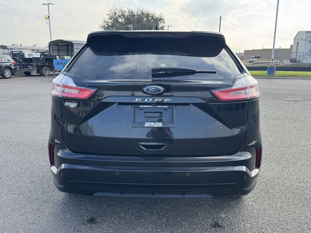2022 Ford Edge ST Line