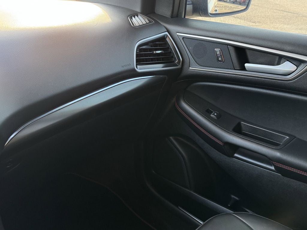 2024 Ford Edge ST Line