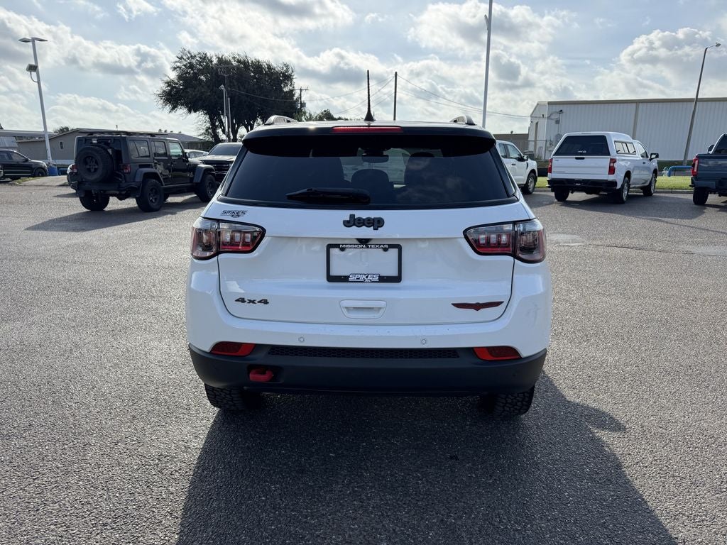 2025 Jeep Compass Trailhawk
