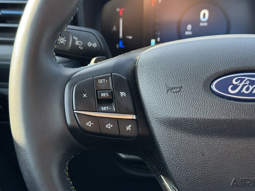 2025 Ford Maverick Lobo Standard