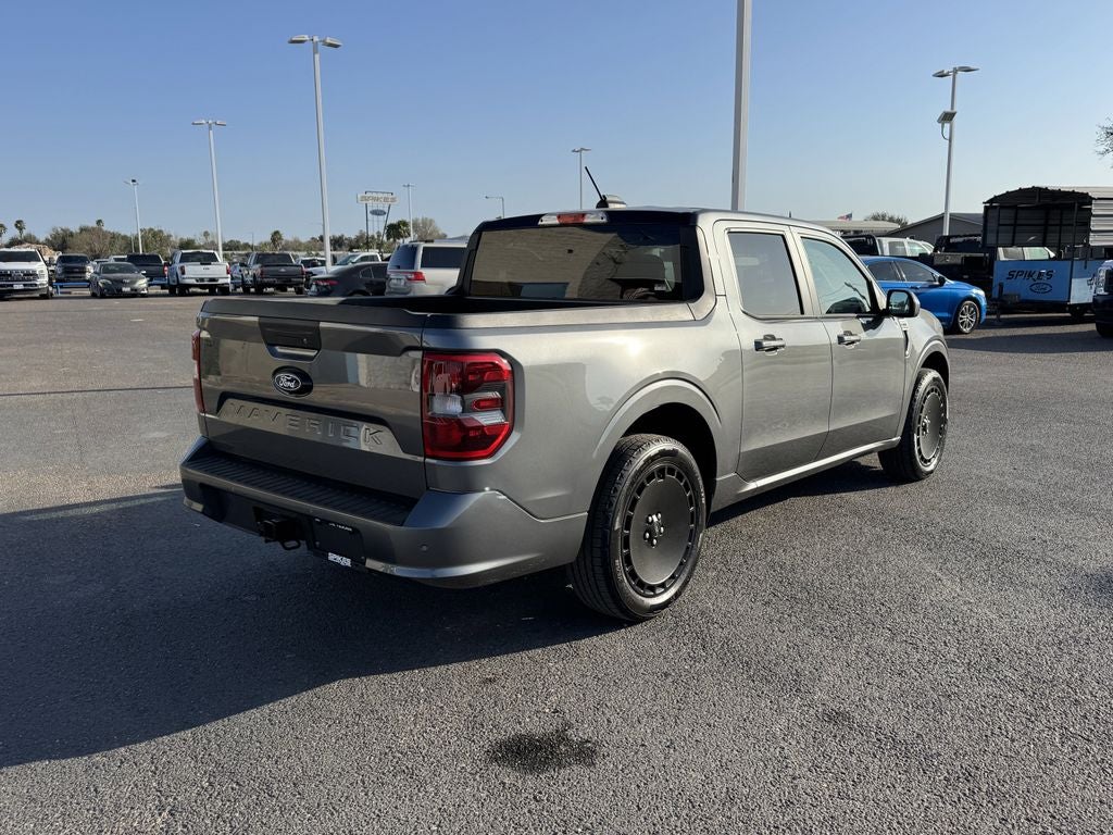 2025 Ford Maverick Lobo Standard